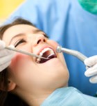 המדריך: כל מה שחשוב לדעת לפני שמבצעים השתלת שיניים-תמונה